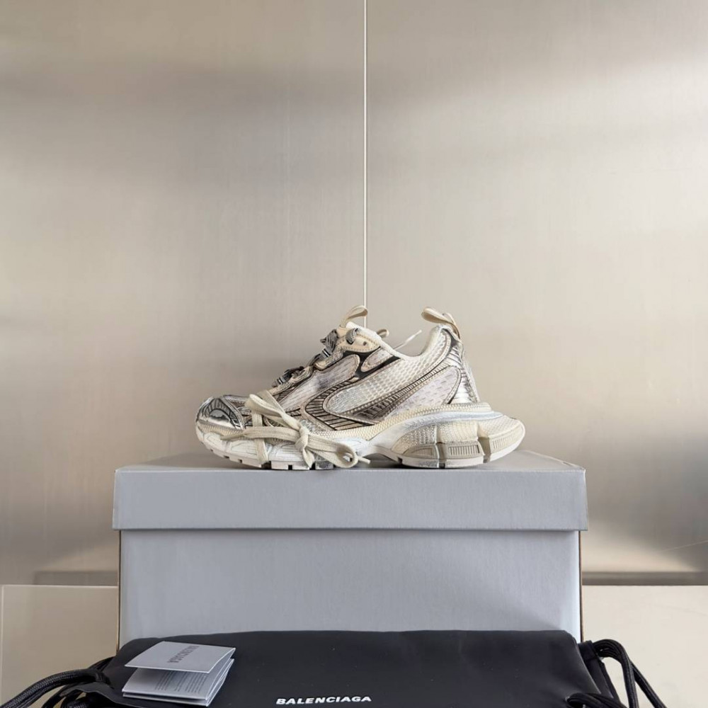 Balenciaga 3XL Balenciaga 3XL