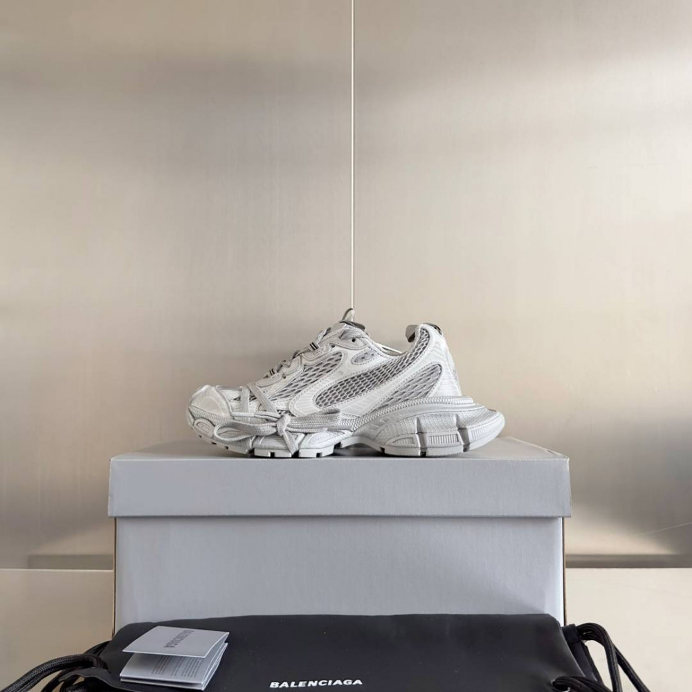 Balenciaga 3XL Balenciaga 3XL