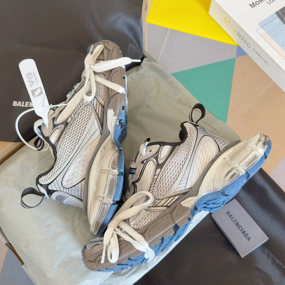 Balenciaga 3XL Balenciaga 3XL
