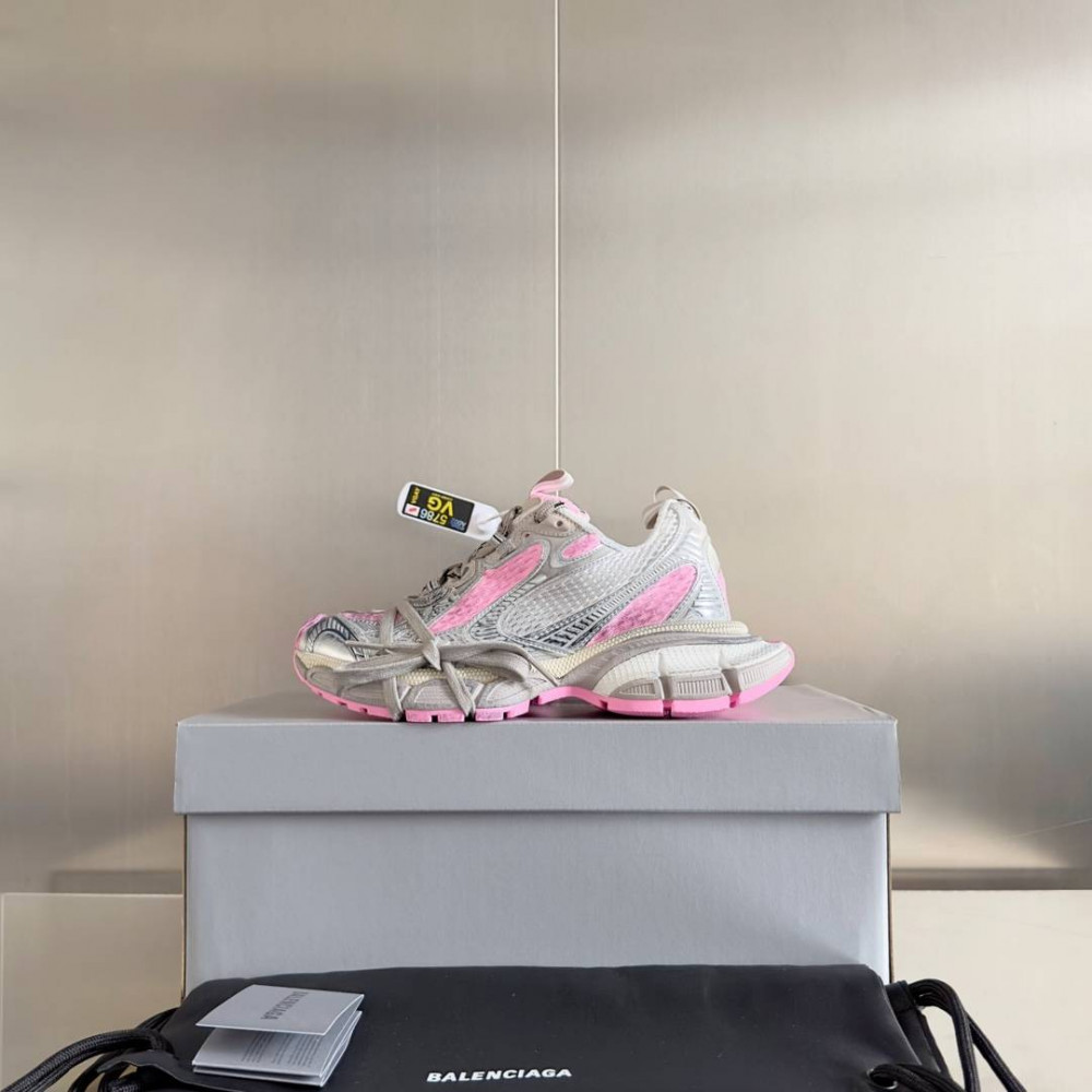 Balenciaga 3XL Balenciaga 3XL