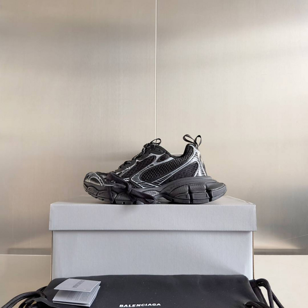 Balenciaga 3XL Balenciaga 3XL