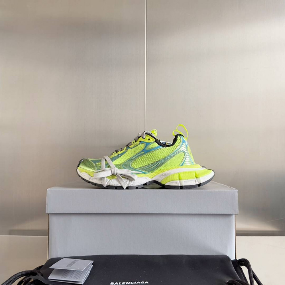 Balenciaga 3XL Balenciaga 3XL