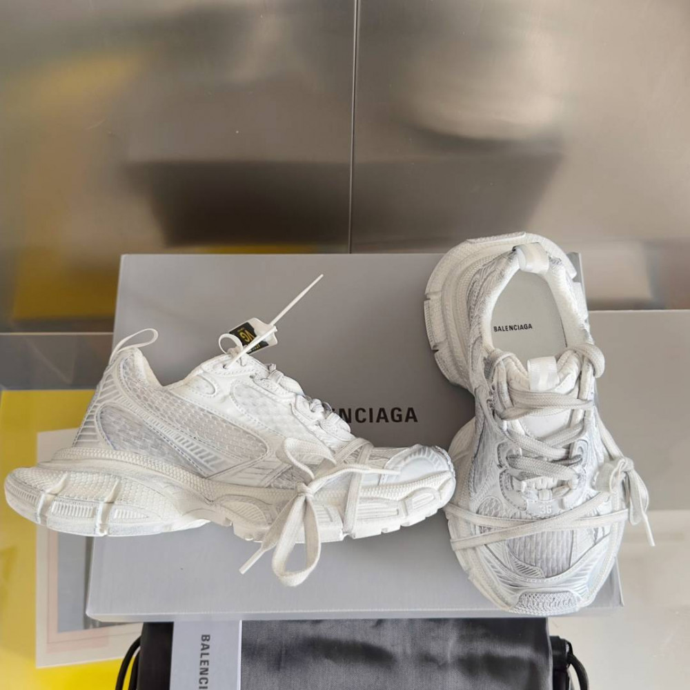 Balenciaga 3XL Balenciaga 3XL