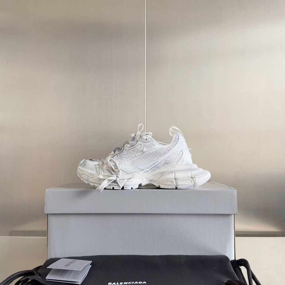 Balenciaga 3XL Balenciaga 3XL