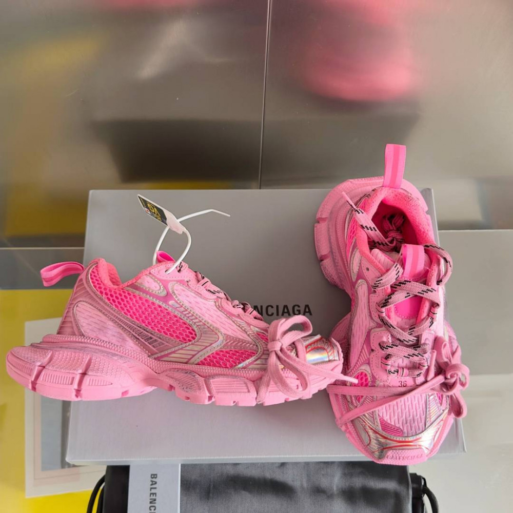 Balenciaga 3XL Balenciaga 3XL
