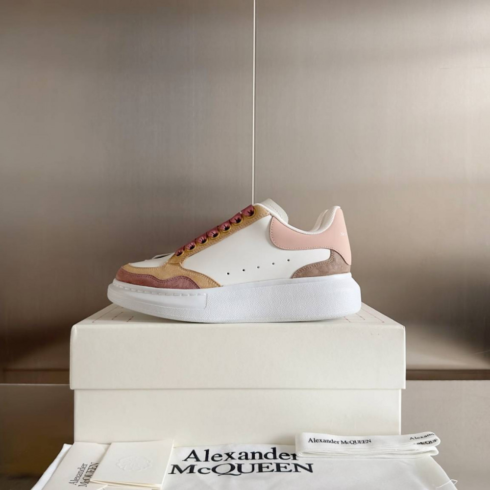 Alexander McQueen Oversized Sneaker Alexander McQueen Oversized Sneaker