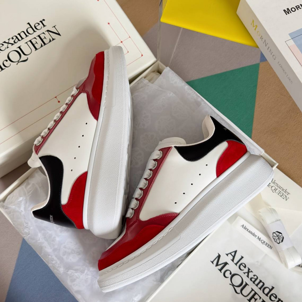 Alexander McQueen Oversized Sneaker