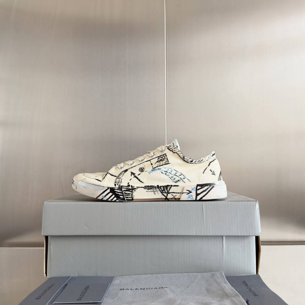 Balenciaga Paris Balenciaga Paris