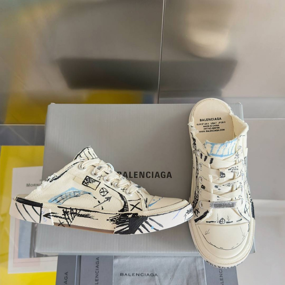 Balenciaga Paris Balenciaga Paris