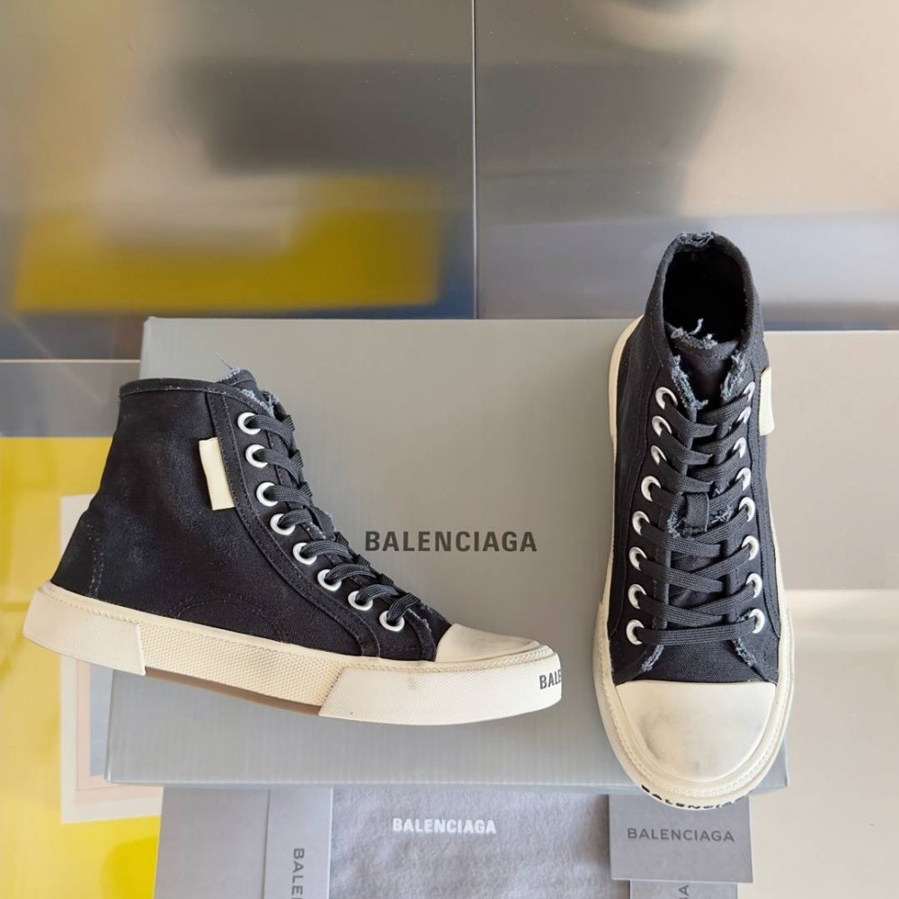 Balenciaga Paris Balenciaga Paris