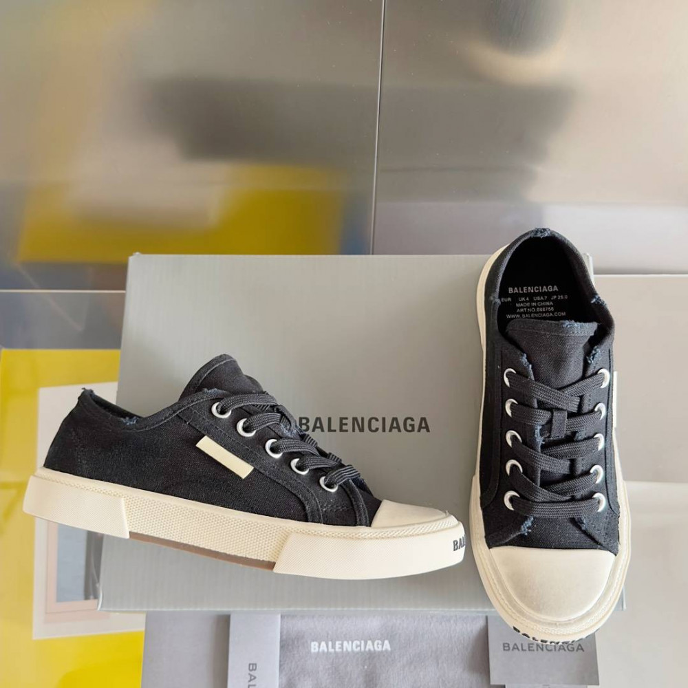Balenciaga Paris Balenciaga Paris