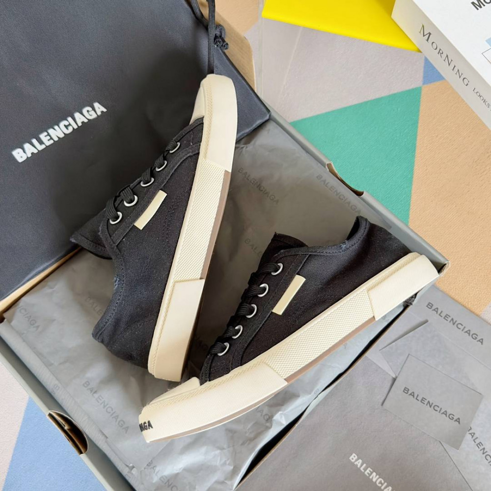 Balenciaga Paris Balenciaga Paris