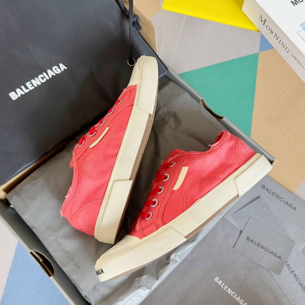 Balenciaga Paris Balenciaga Paris