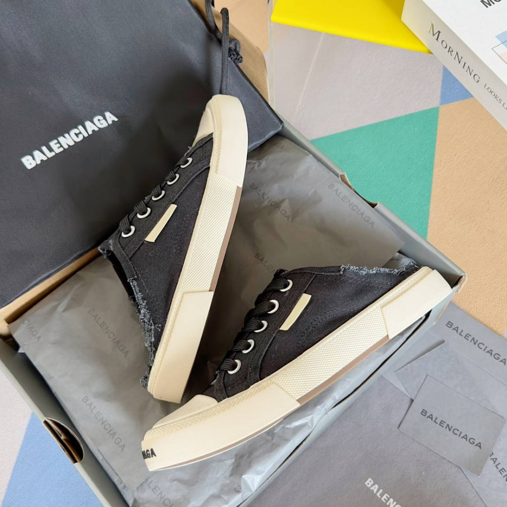 Balenciaga Paris Balenciaga Paris