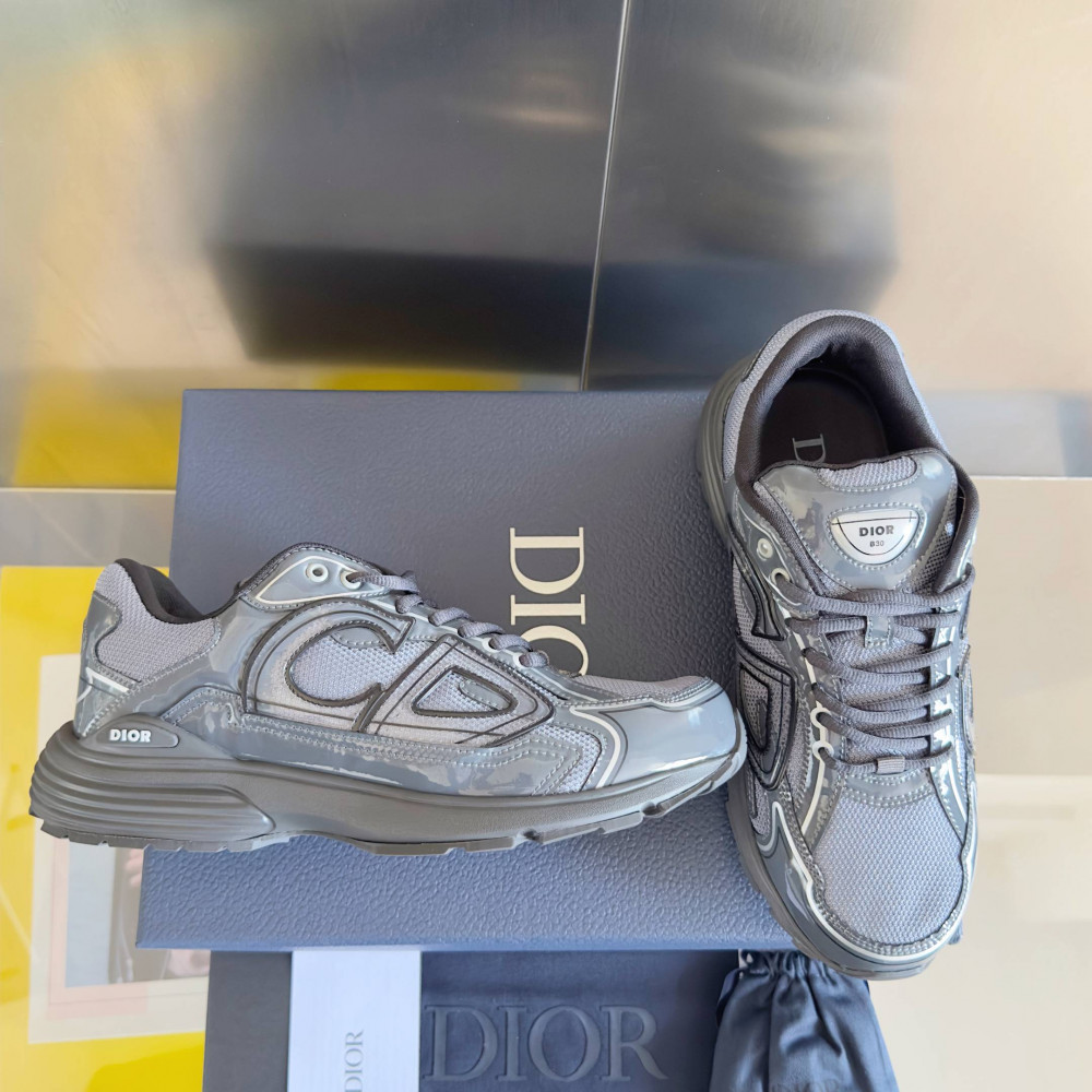 Dior B30
