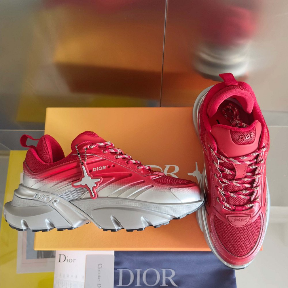 DIOR AND LEWIS HAMILTON B44 Blade Sneaker – LIMITED AND NUMBERED EDITION DIOR AND LEWIS HAMILTON B44 Blade Sneaker – LIMITED AND NUMBERED EDITION