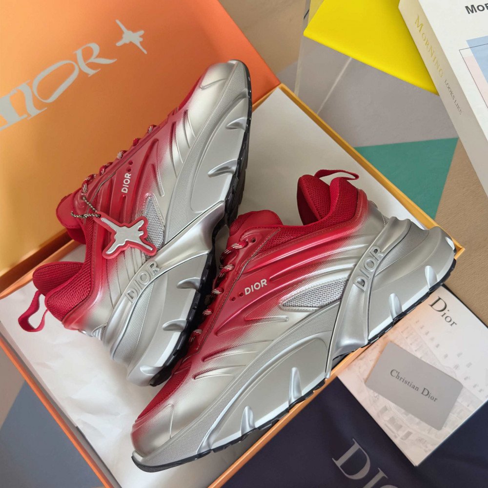 DIOR AND LEWIS HAMILTON B44 Blade Sneaker – LIMITED AND NUMBERED EDITION DIOR AND LEWIS HAMILTON B44 Blade Sneaker – LIMITED AND NUMBERED EDITION