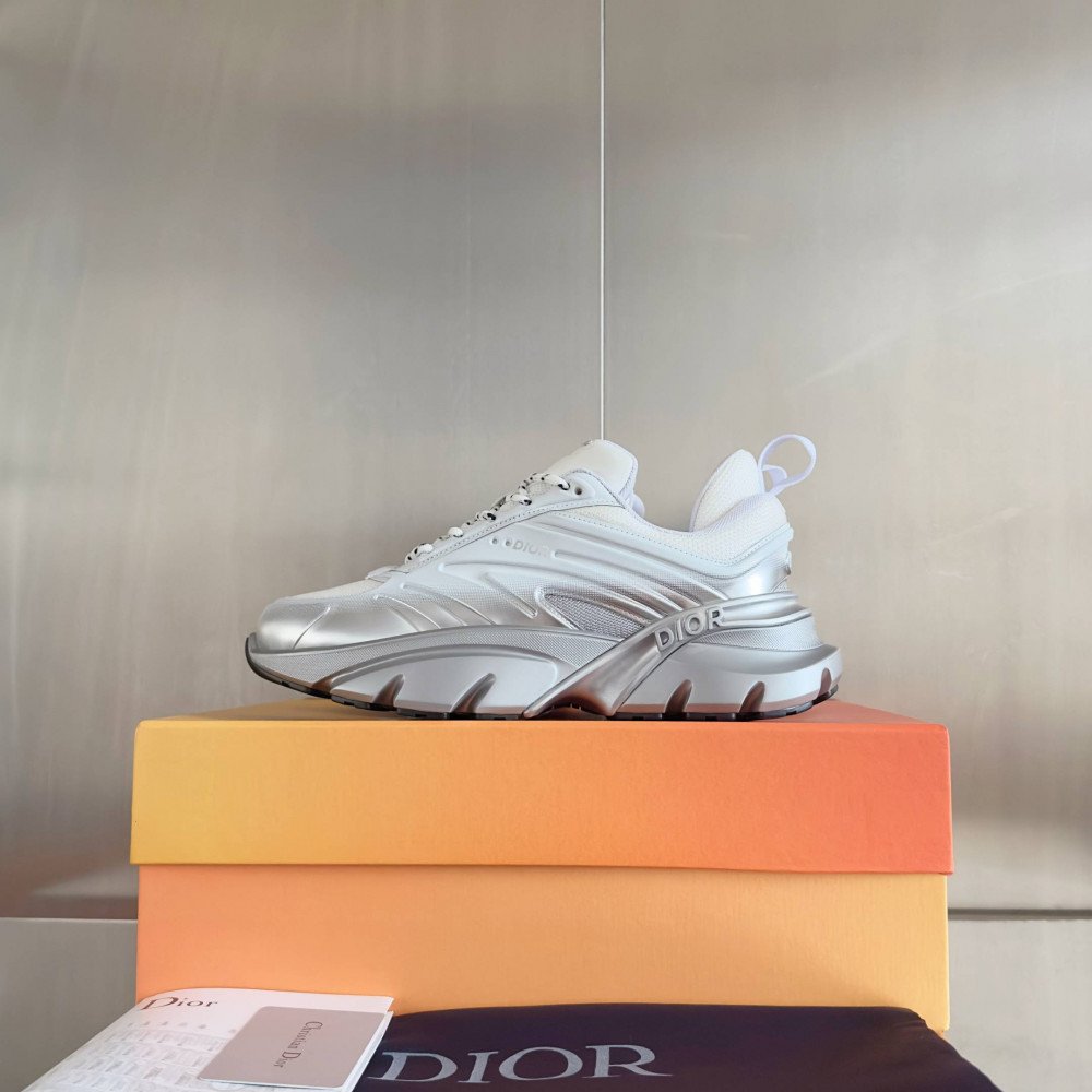 DIOR AND LEWIS HAMILTON B44 Blade Sneaker – LIMITED AND NUMBERED EDITION