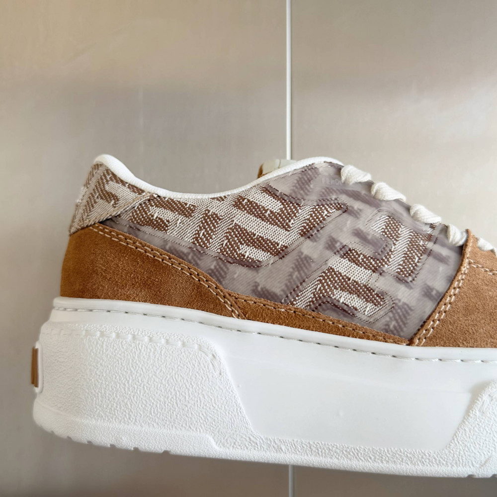 Fendi Chunky Match 