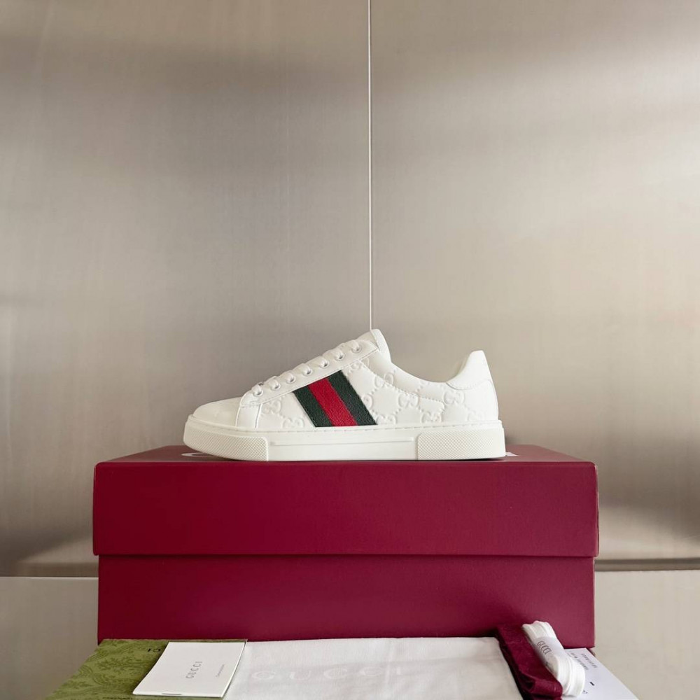 Gucci ACE-24 Gucci ACE-24