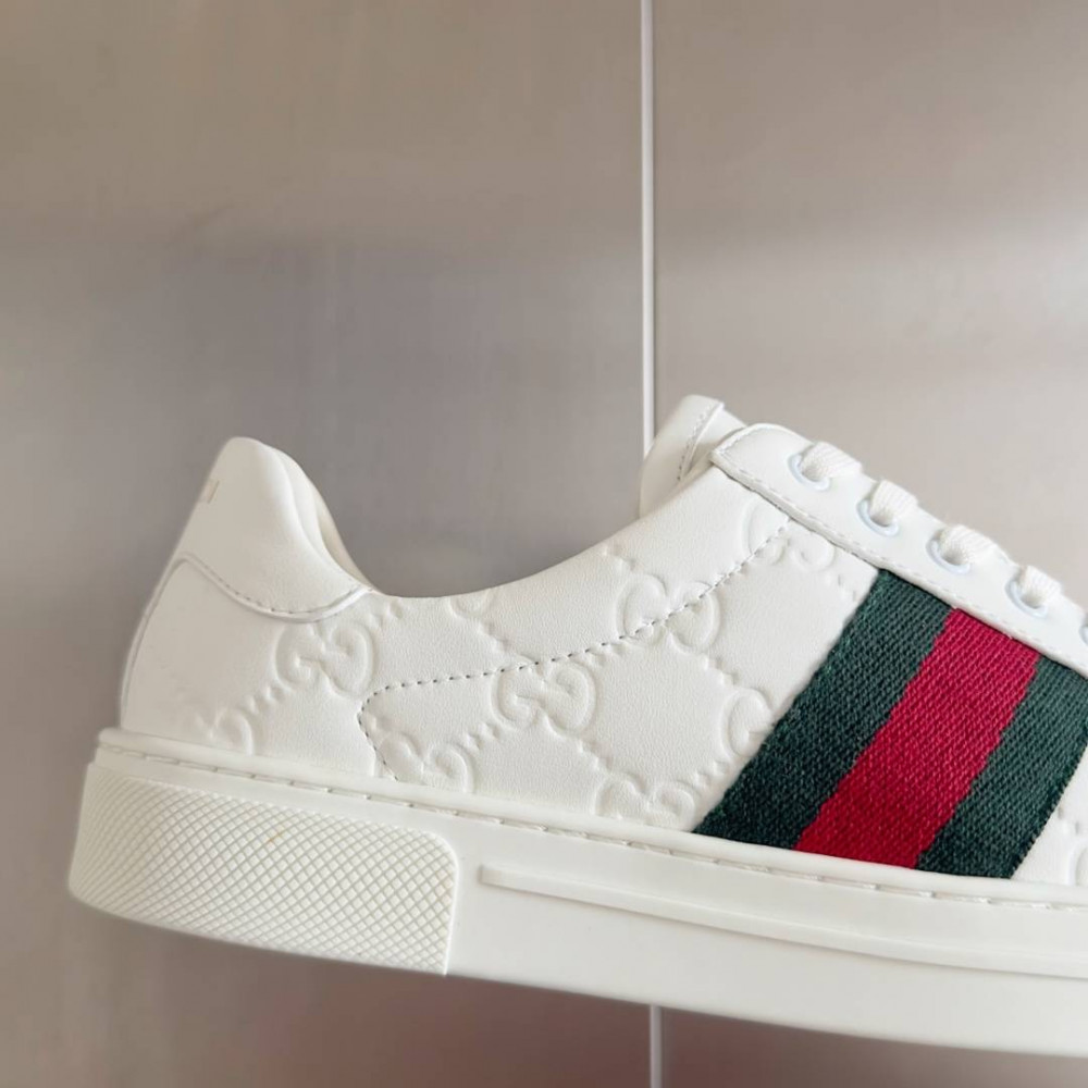 Gucci ACE-24 Gucci ACE-24