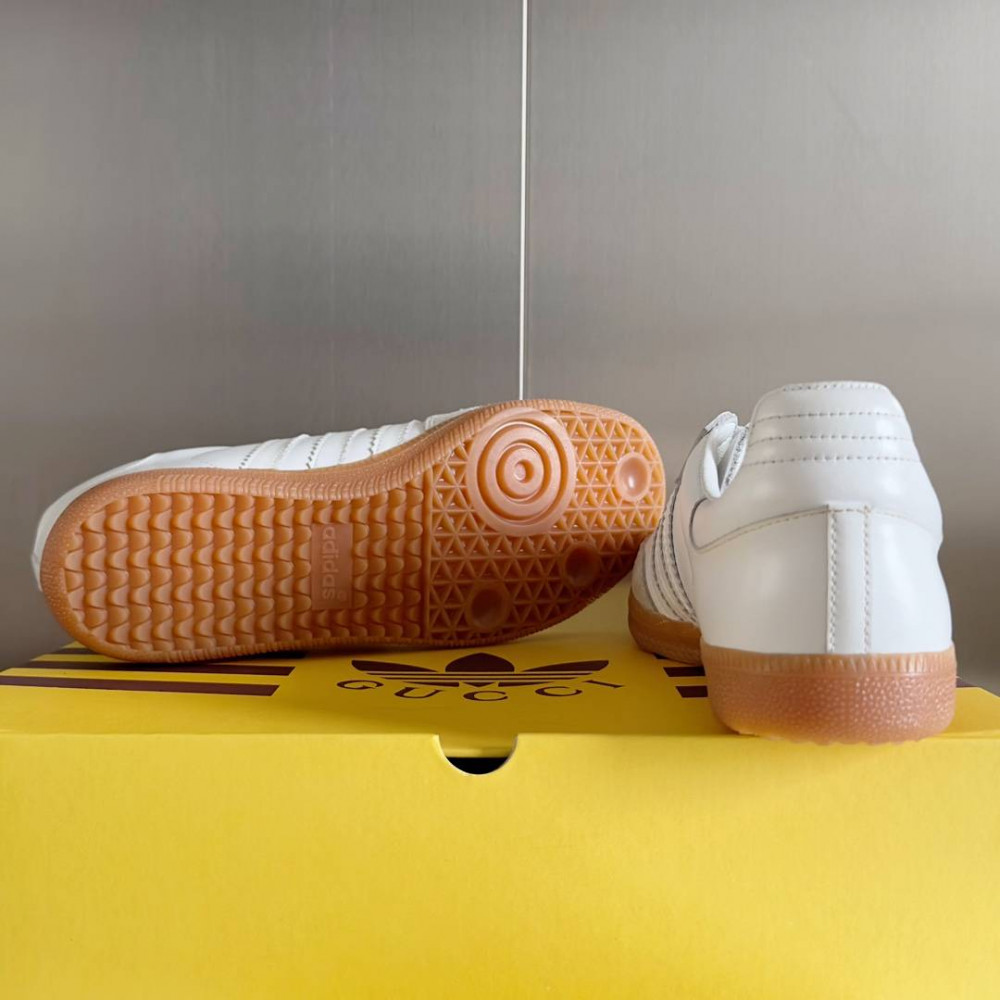 Gucci X Adidas Gucci X Adidas