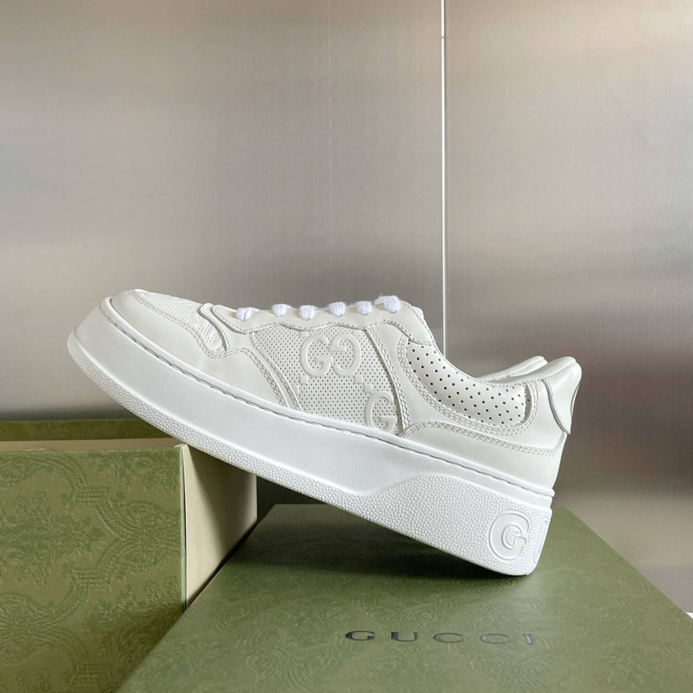 Gucci Chunky B-2 Gucci Chunky B-2