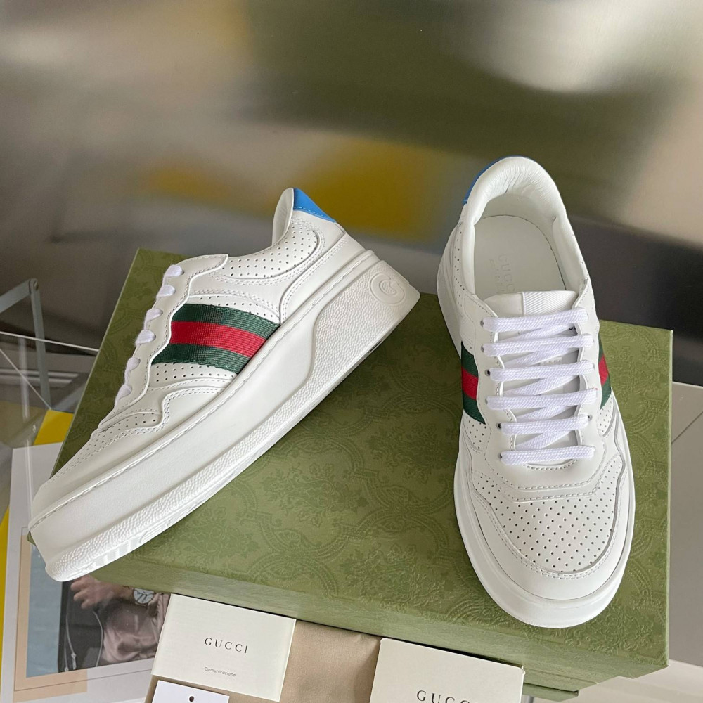 Gucci Chunky B-3 Gucci Chunky B-3