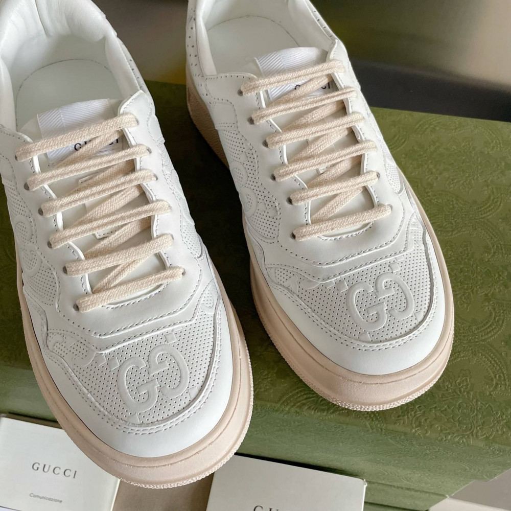 Gucci Chunky B-4 Gucci Chunky B-4