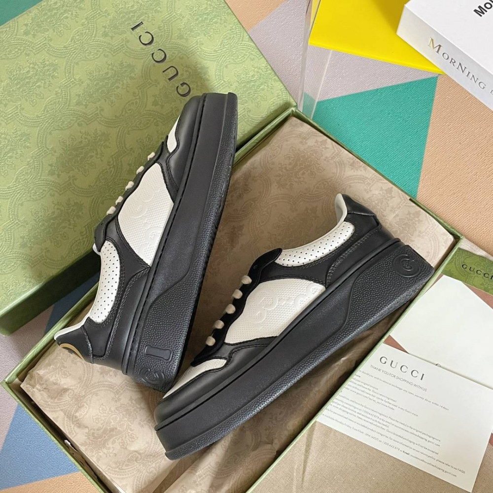 Gucci Chunky B-12 Gucci Chunky B-12