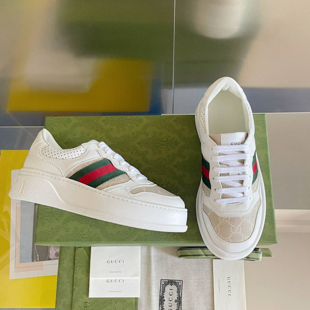 Gucci Chunky B-13 Gucci Chunky B-13