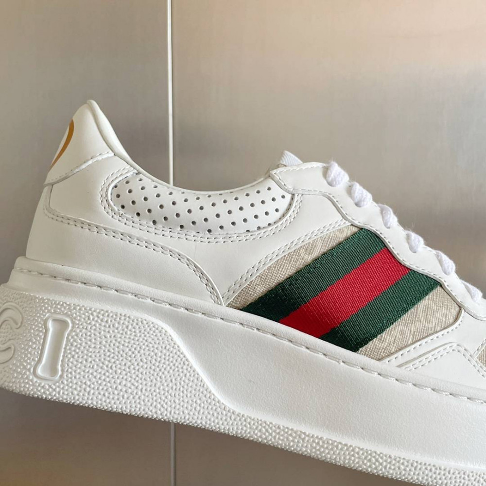 Gucci Chunky B-13 Gucci Chunky B-13
