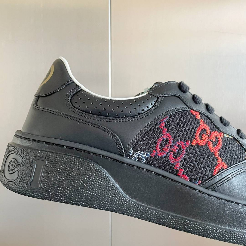 Gucci Chunky B-19 Gucci Chunky B-19