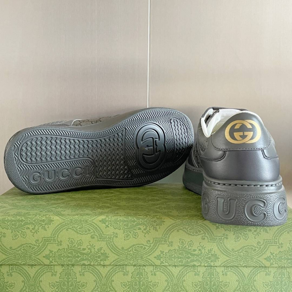 Gucci Chunky B-21 Gucci Chunky B-21
