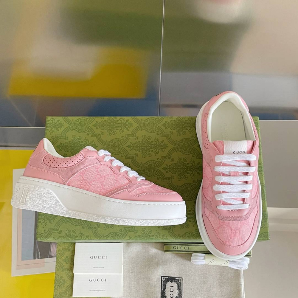 Gucci Chunky B-22 Gucci Chunky B-22