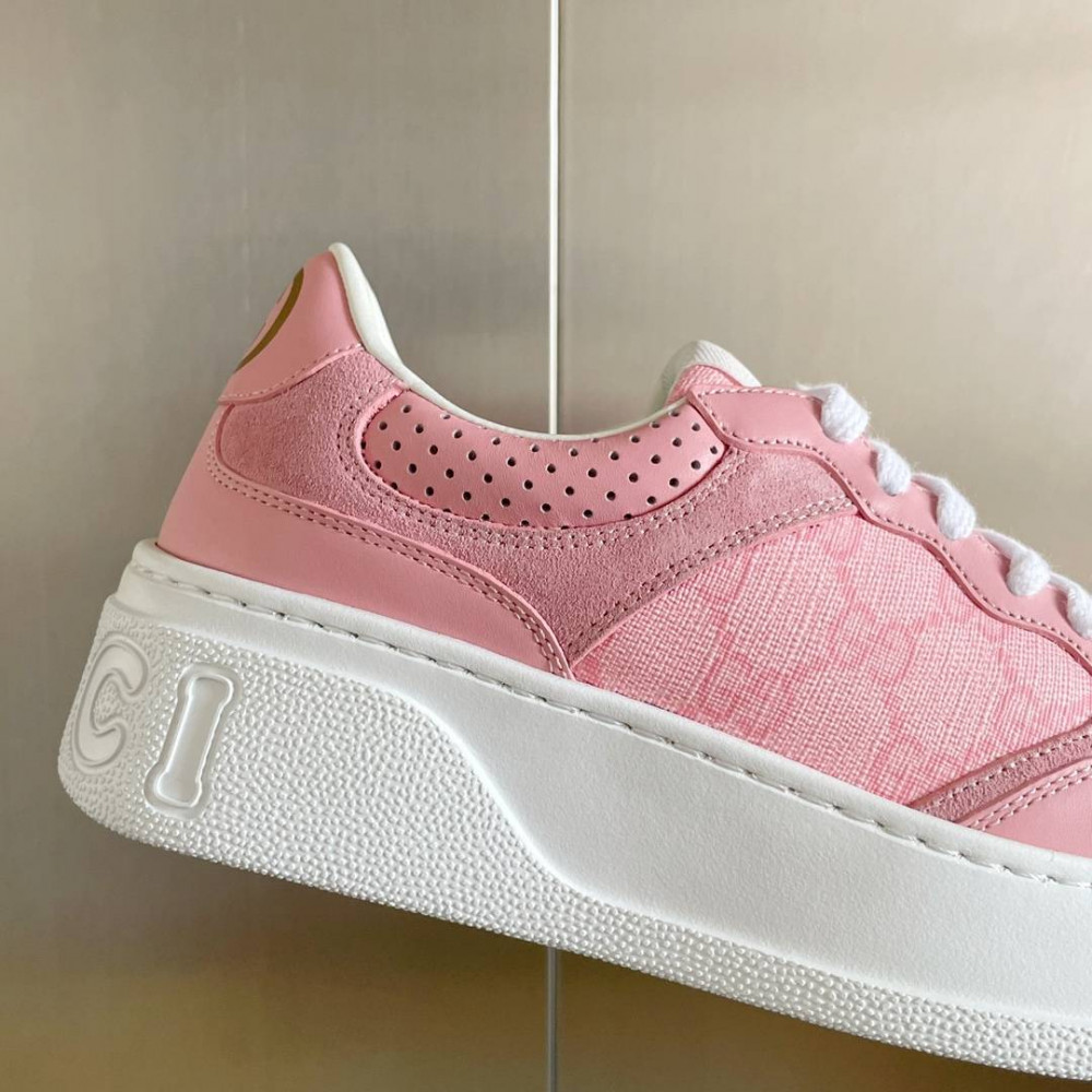 Gucci Chunky B-22 Gucci Chunky B-22