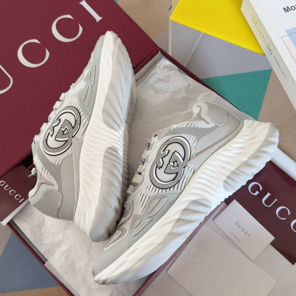 Gucci Chunky B-26 Gucci Chunky B-26