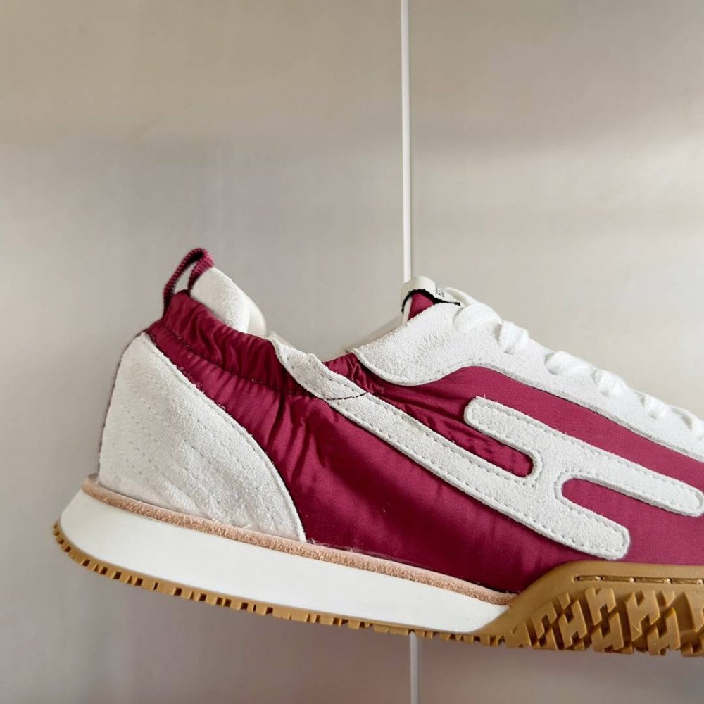 Jet Sneaker Jet Sneaker