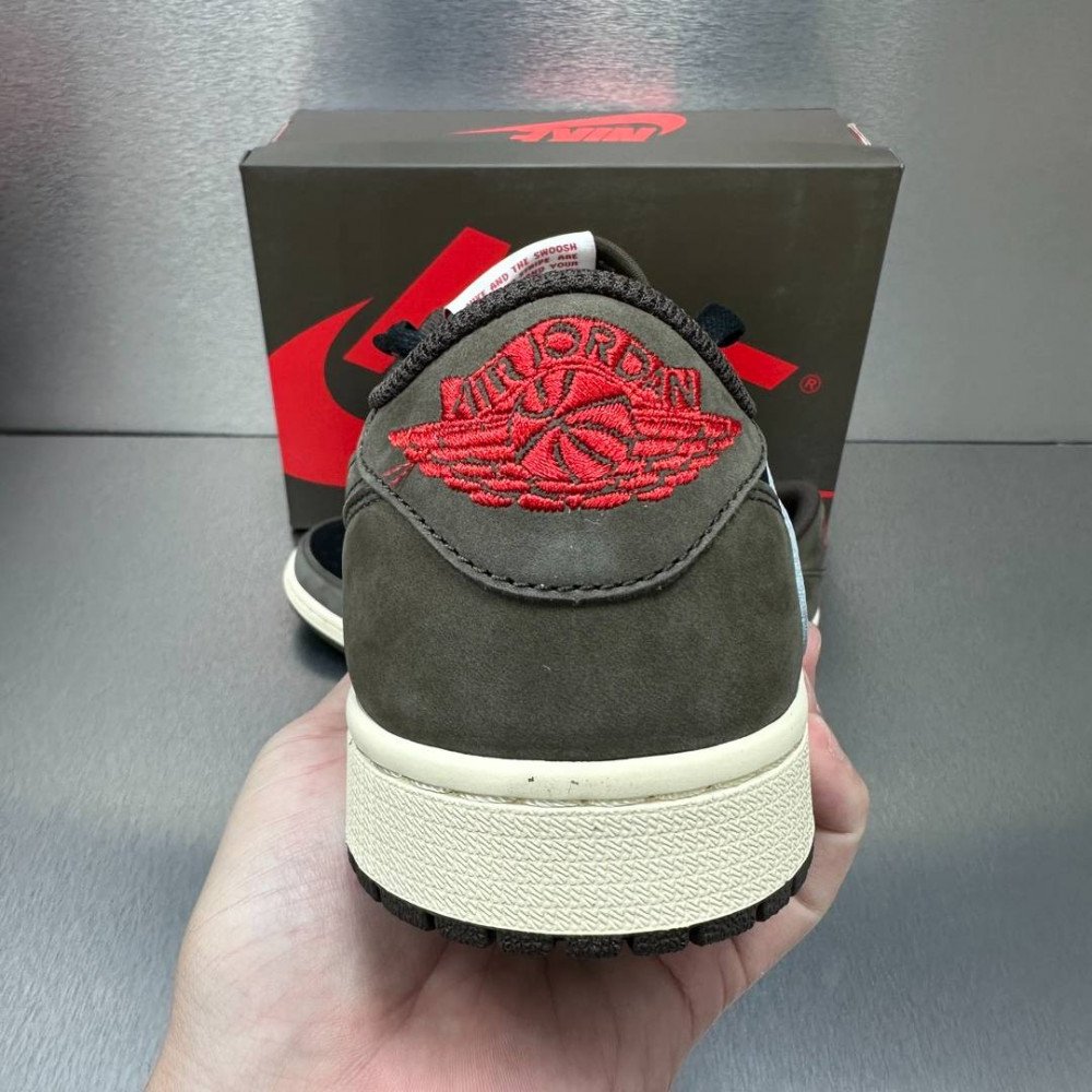 Air Jordan 1 Low x Travis Scott Mocha Air Jordan 1 Low x Travis Scott Mocha