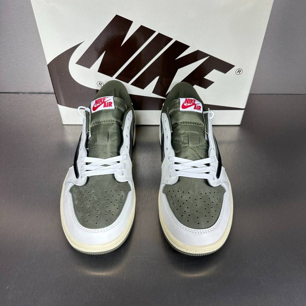 Air Jordan 1 Retro Low OG SP x Travis Scott Medium Olive Air Jordan 1 Retro Low OG SP x Travis Scott Medium Olive