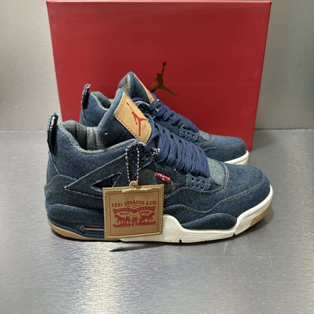 Air Jordan 4 Retro x Levi's 'Denim'