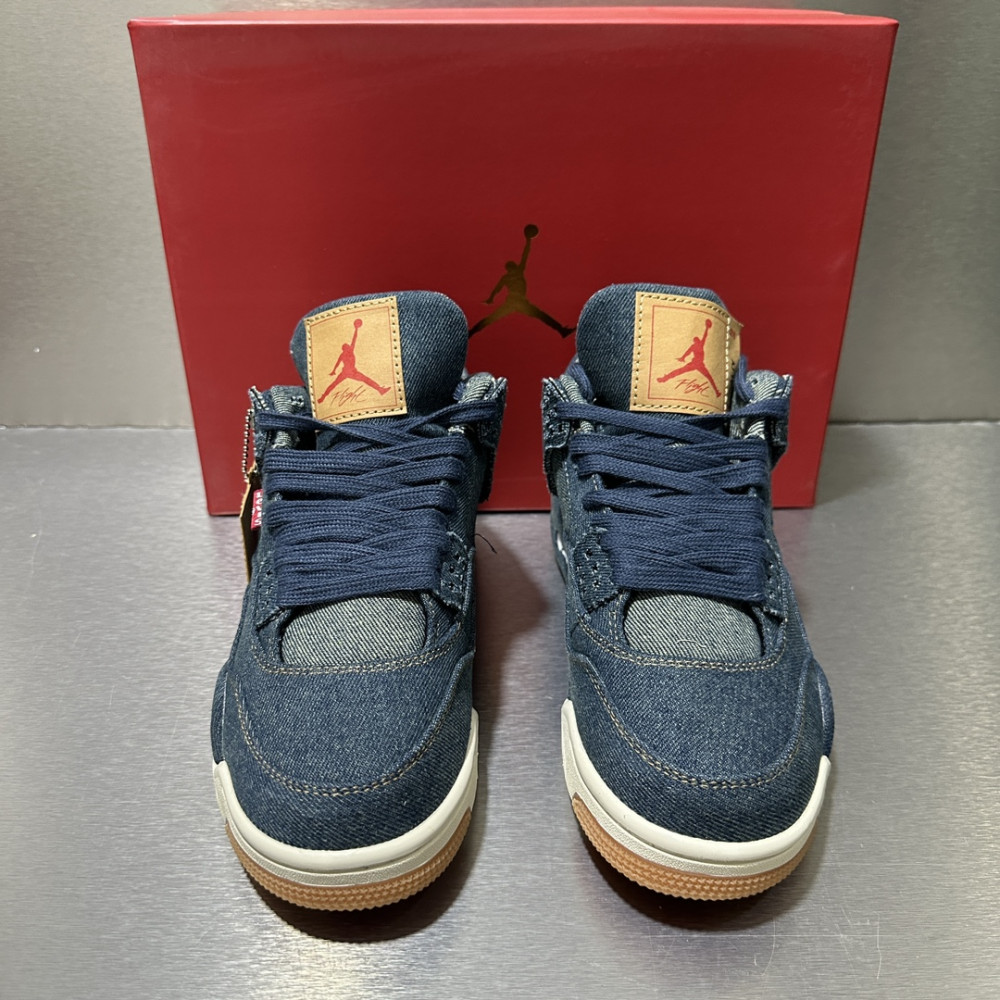 Air Jordan 4 Retro x Levi's 'Denim'