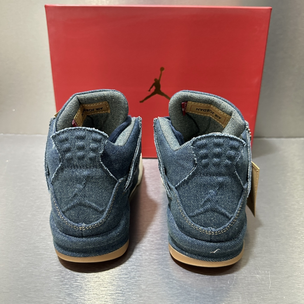 Air Jordan 4 Retro x Levi's 'Denim'