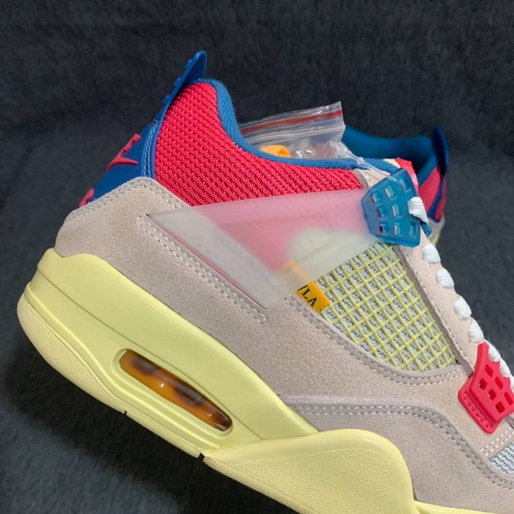 Air Jordan 4 Retro x Union LA  Guava Ice