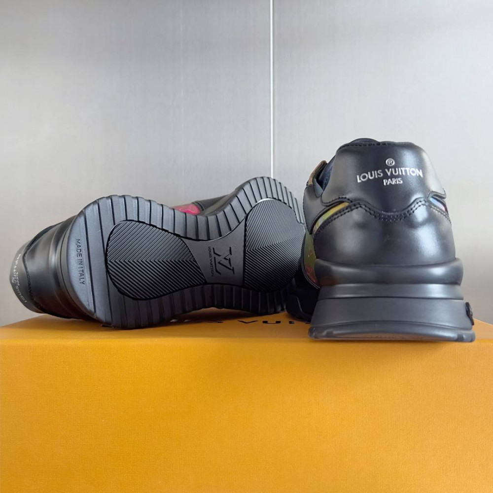 LV Run Away Sneaker Dazzle Black LV Run Away Sneaker Dazzle Black