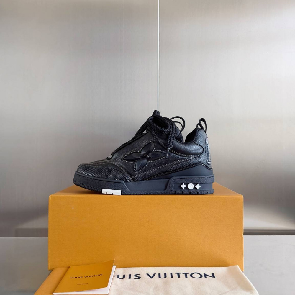 LV Skate Sneaker Black & Black Stars