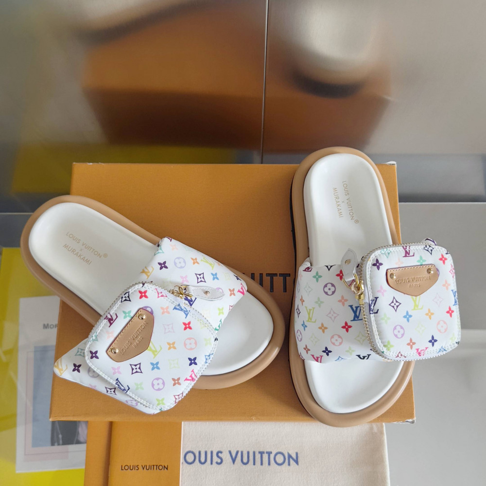 LV Pool Pillow Comfort-5