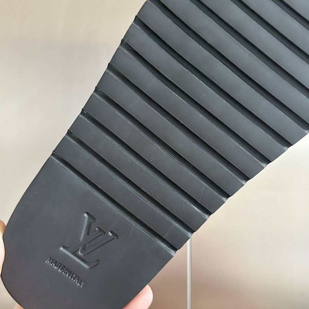 LV Miami Velcro slippers-8