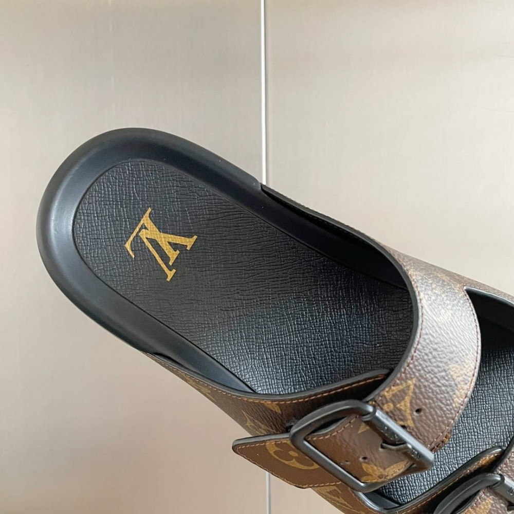 LV Trainer Slipper-5
