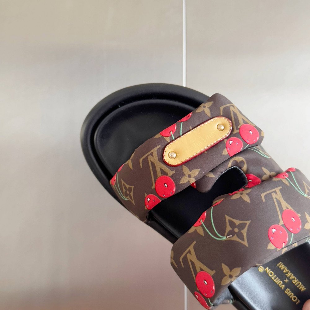 LV X Takashi Murakami Pool Pillow Comfort LV X Takashi Murakami Pool Pillow Comfort